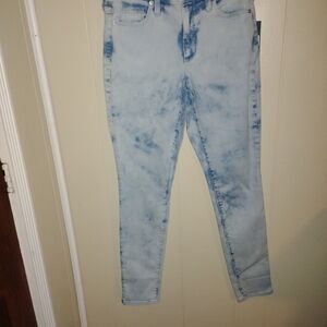 Universal Thread Sky Blue Skinny Jeans